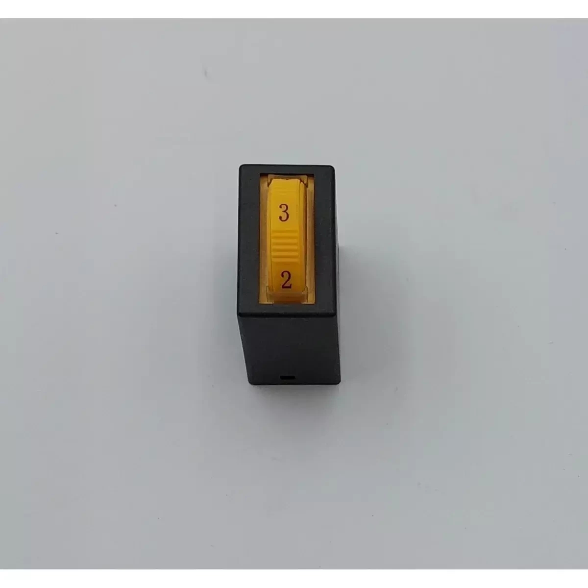 DT-5 8A/250V regulátor otáčok